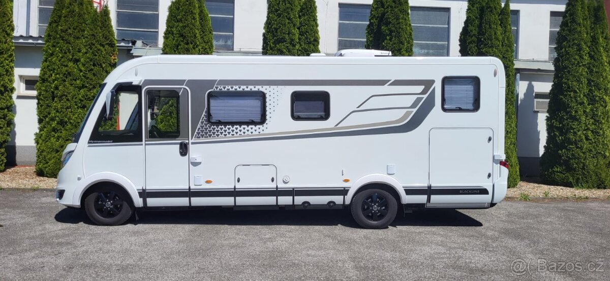 Hymer B Klasse ModernComfort I 680 BlackLINE : karavan