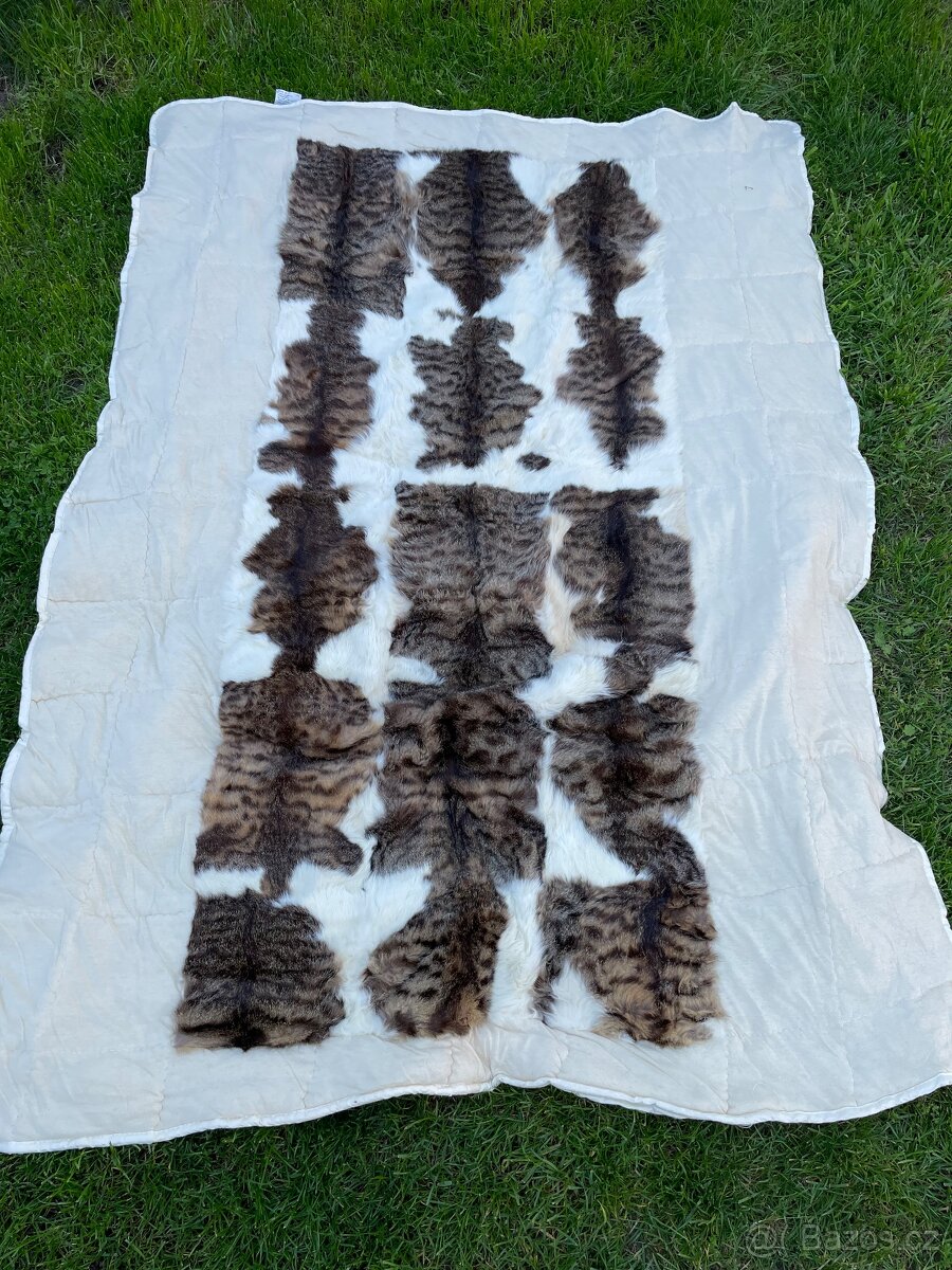 Luxusni vlněná přikrývka