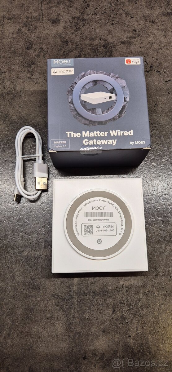 Moes Tuya Zigbee Matter Thread Gateway Bridge