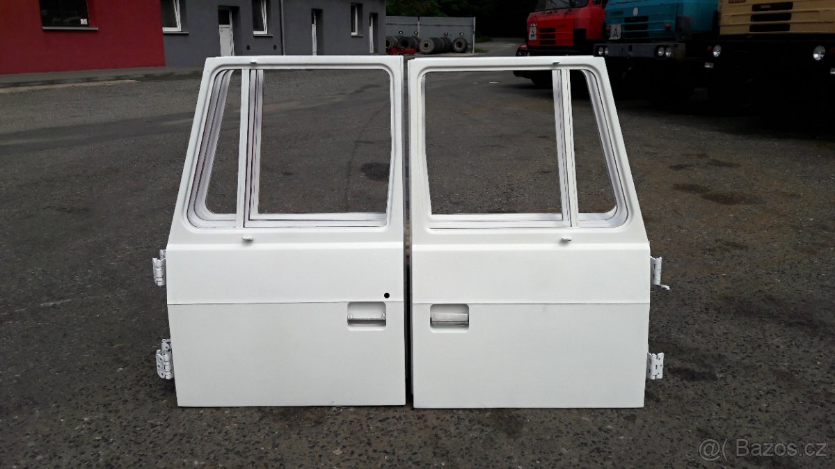 Dveře kabiny Tatra T815