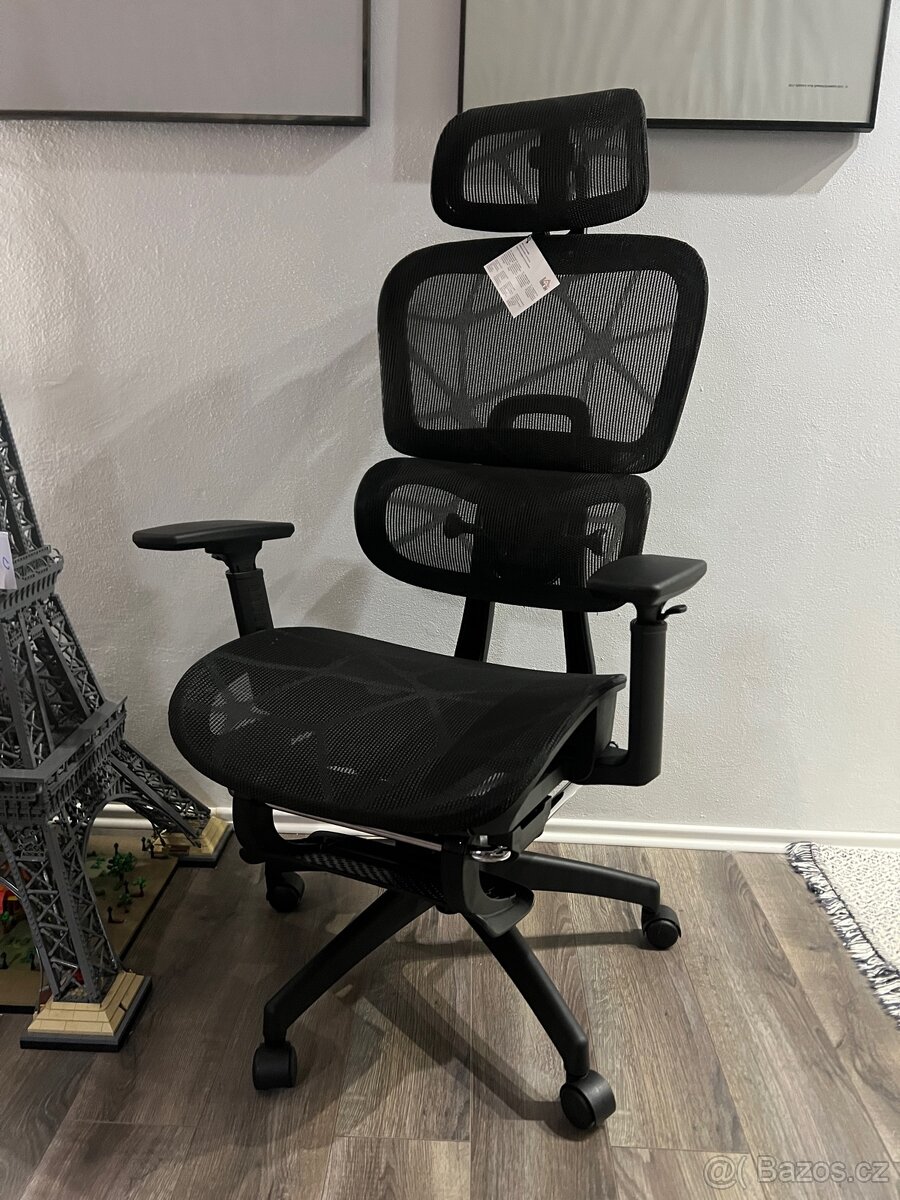 Kancelářská ergonomická židle + podnožka (NOVÁ)