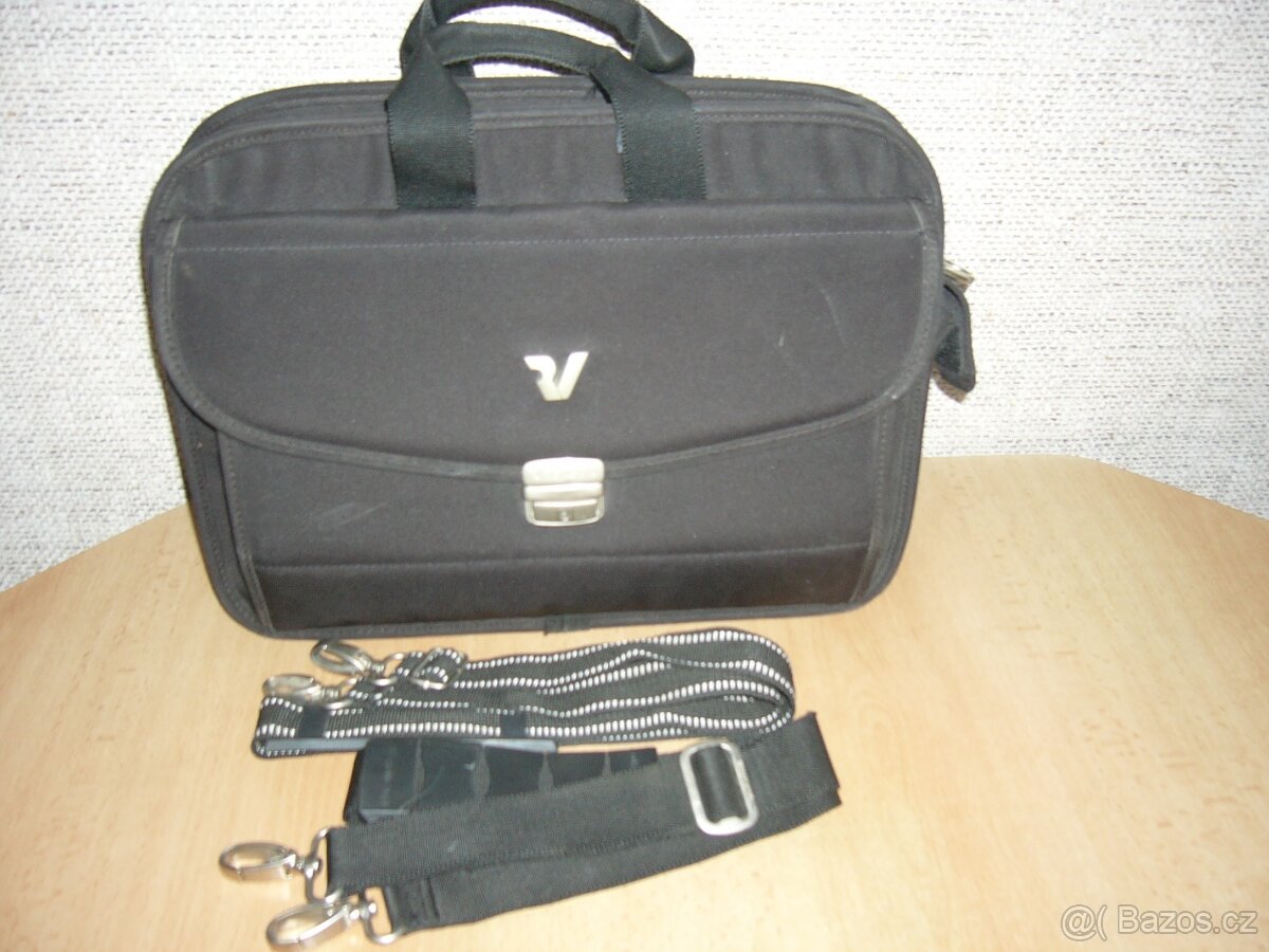 Cestovní taška kufřík brašna na notebook