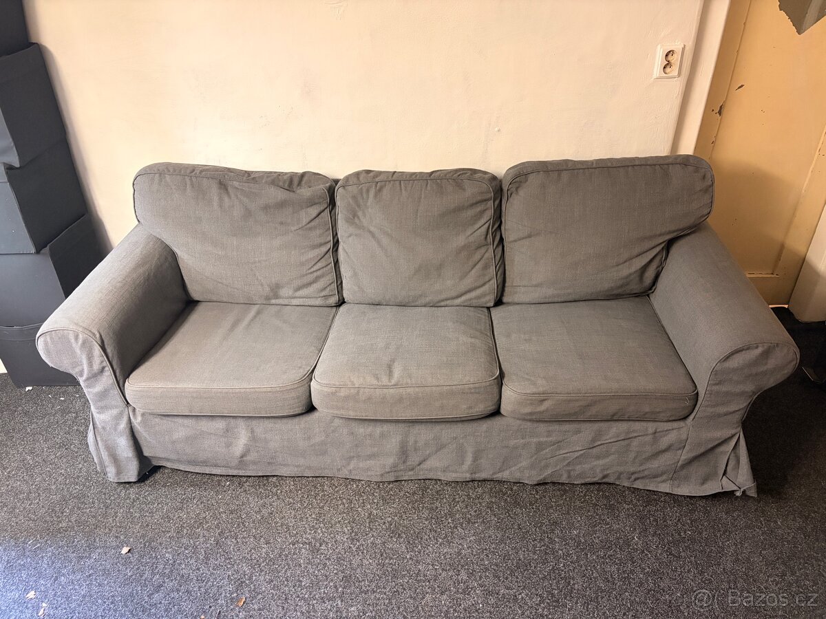 Gauč IKEA Ektorp šedý