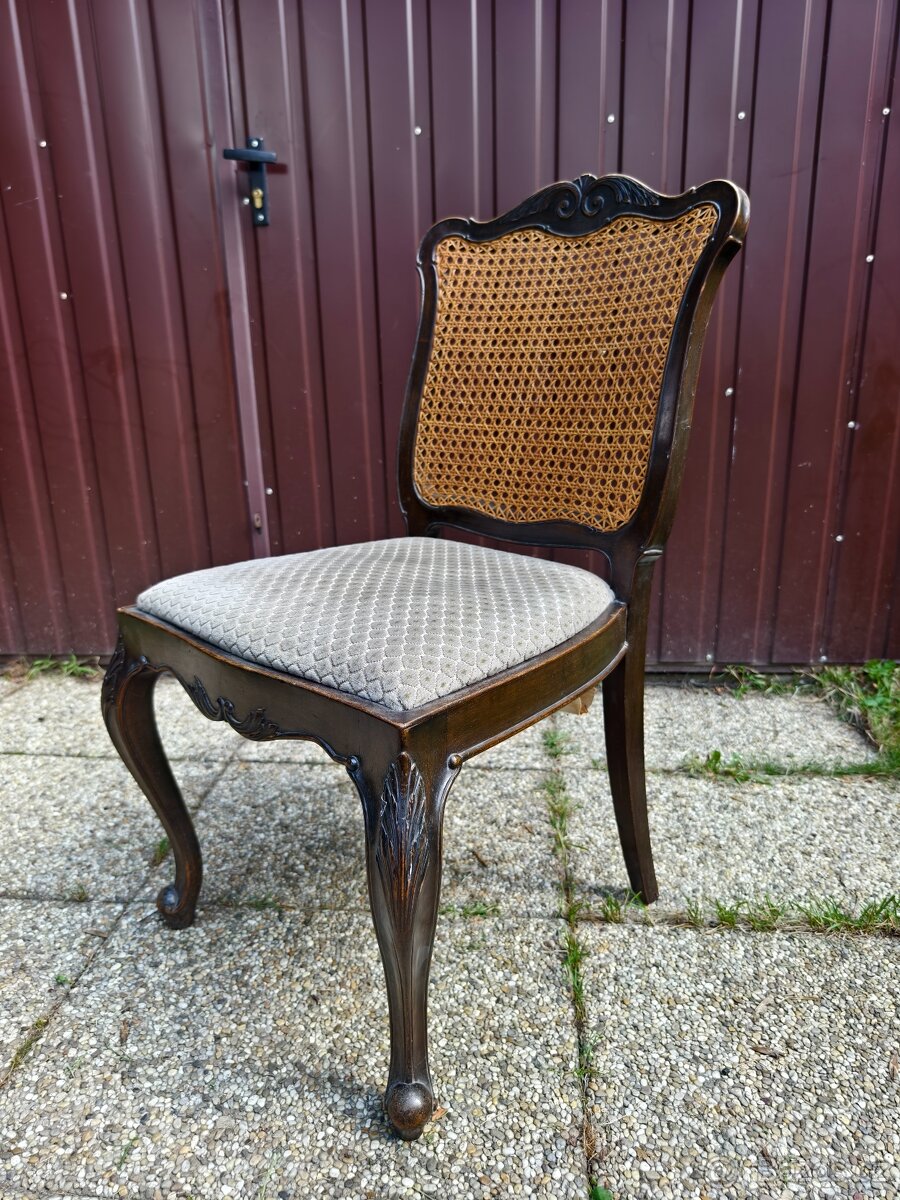 Starožitná židle s výpletem, pérová