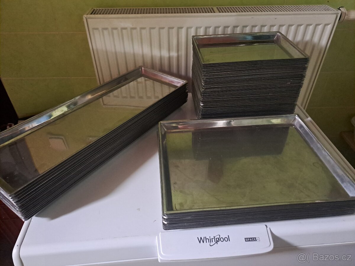 Nerezové tácky profi