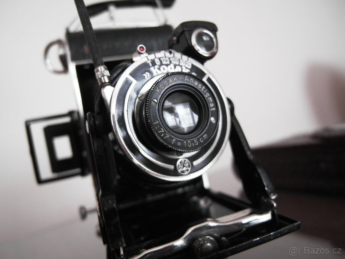 Starý fotoaparát Kodak Junior 620