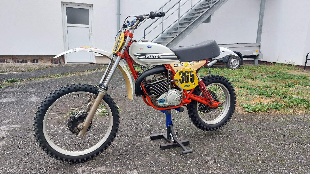 Ktm mc5 400 Penton rok v. 1976