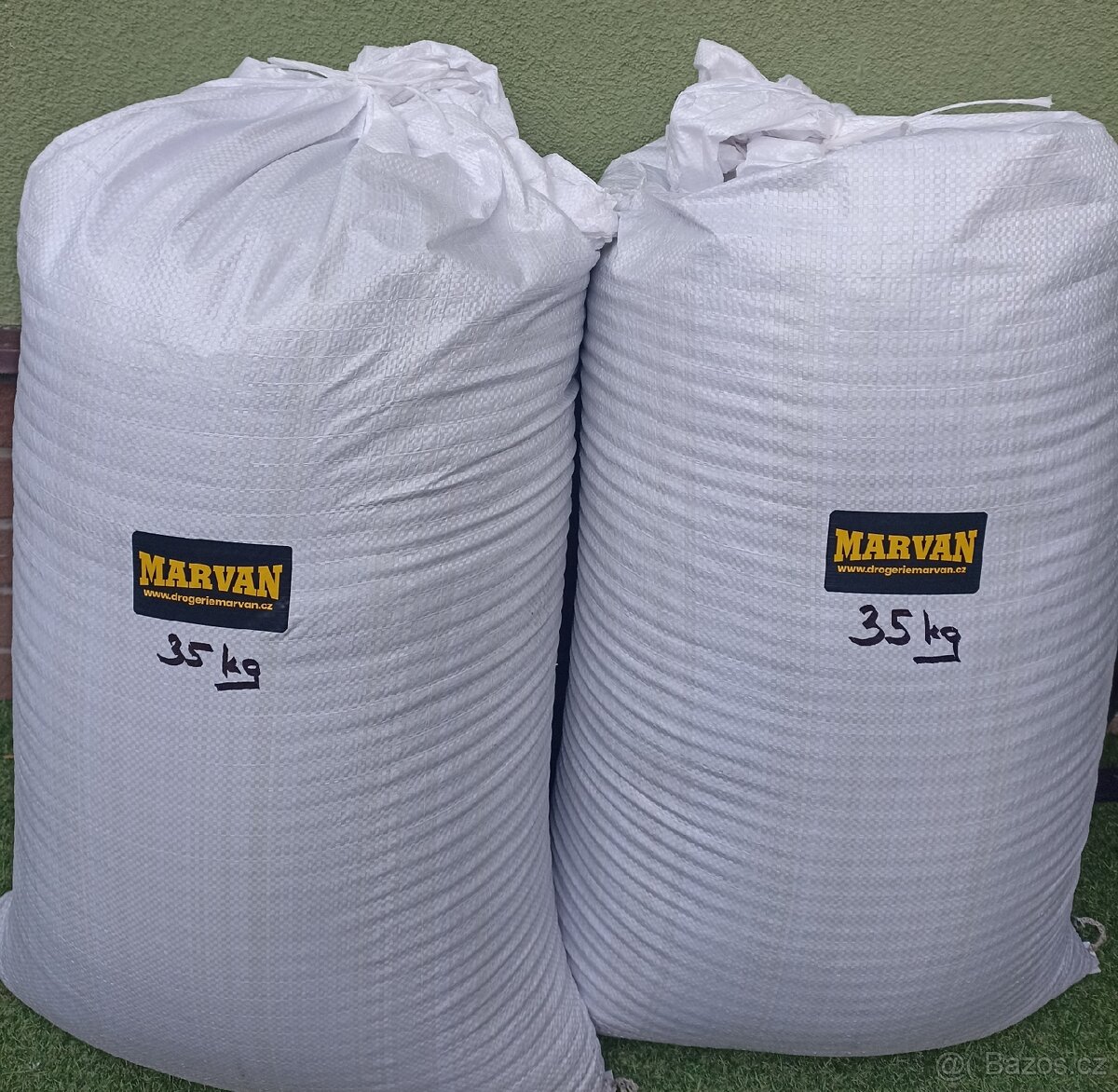 Slunečnice černá ( možnost DOPRAVY )