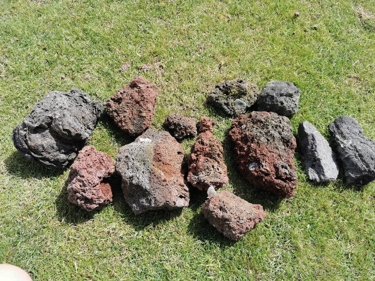 Lávové kameny cca 15 kg