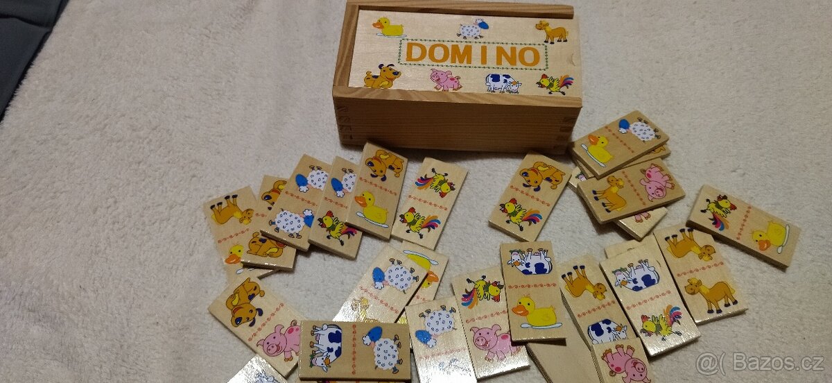 Domino,knihy, puzzle balanční hra, plyšáci