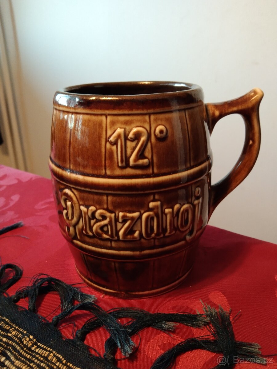 Prodám pivní půllitr PilUrq