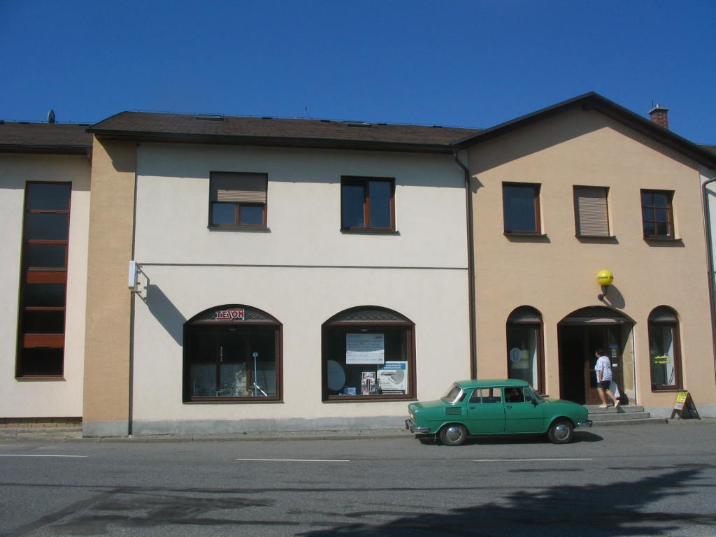 Pronajmu výlohy Přepychy- reklamní plocha