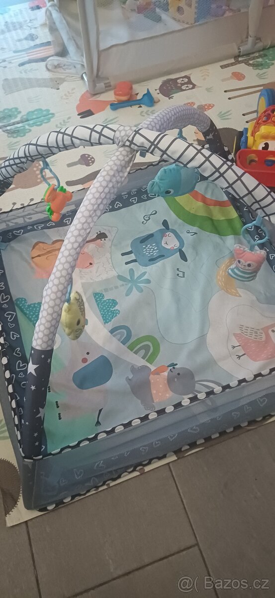 Hrazdička pro miminka