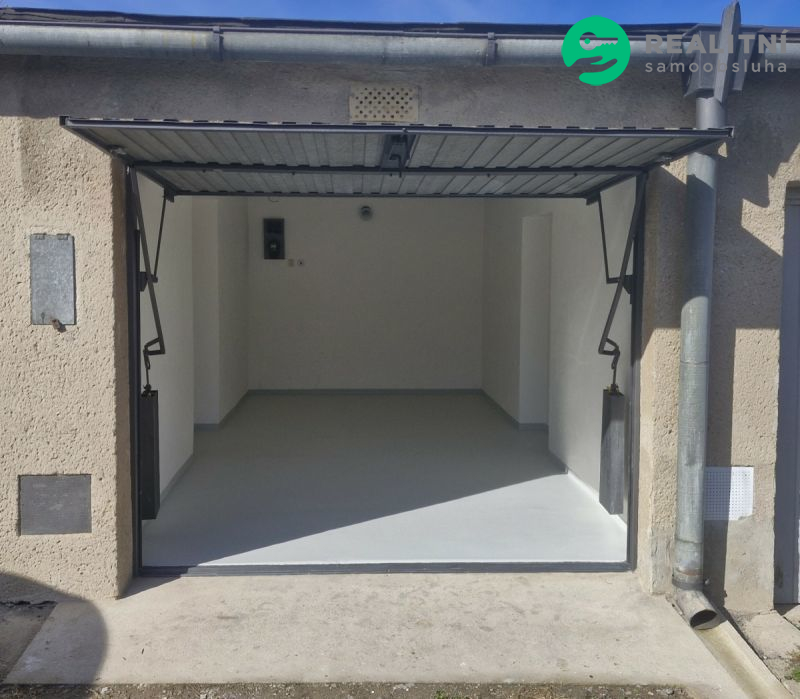 Garáž po rekonstrukci Litomyšl