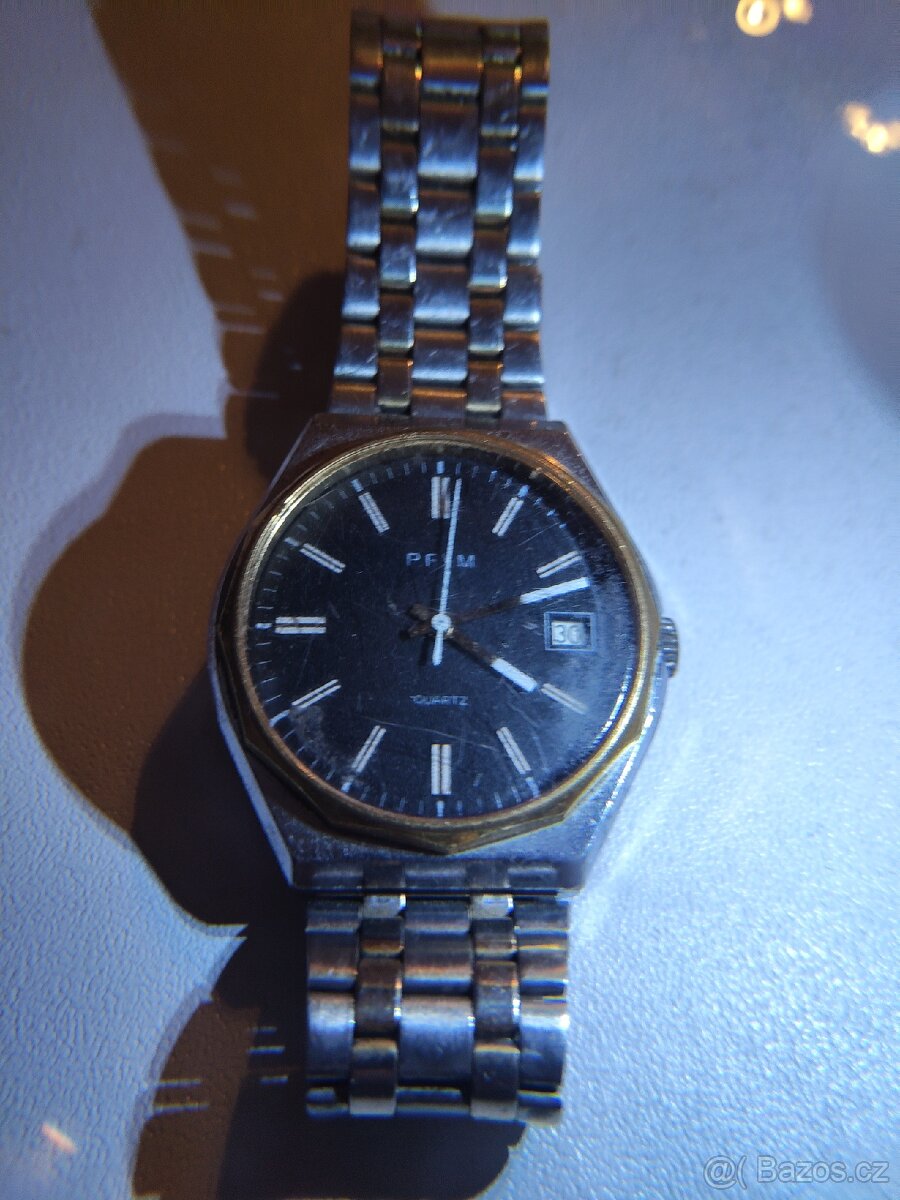 Hodinky Prim Quartz Czechoslovakia s datumem