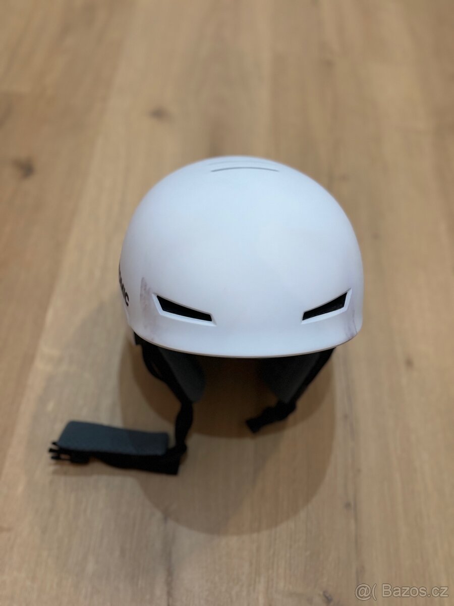 Damska lyzarska helma Atomic vel. M vcetne bryli
