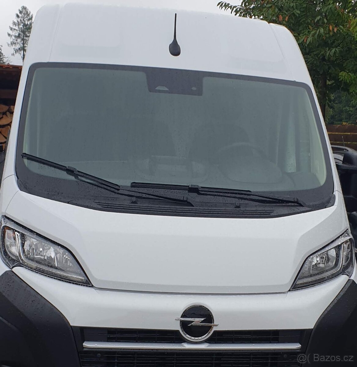 Dodávka k pronájmu L4H2