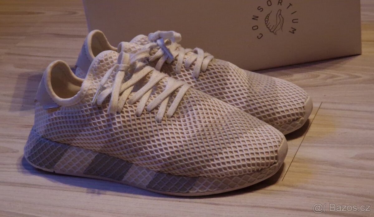 Adidas Deerupt Consortium - 47 1/3 EU
