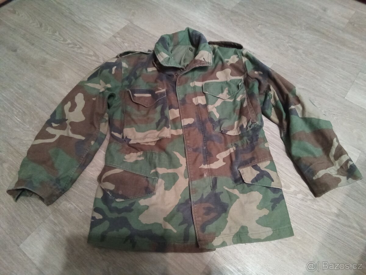 VOJENSKA AMERICKÁ BUNDA