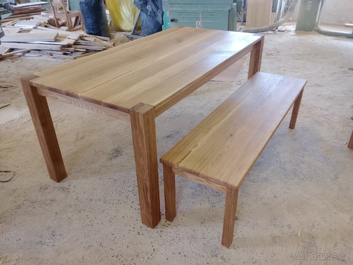 Jídelní stůl dub masiv a lavička