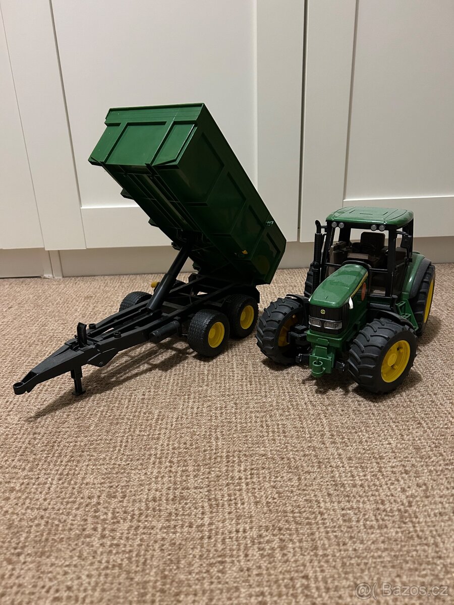 Bruder traktor s vlekem