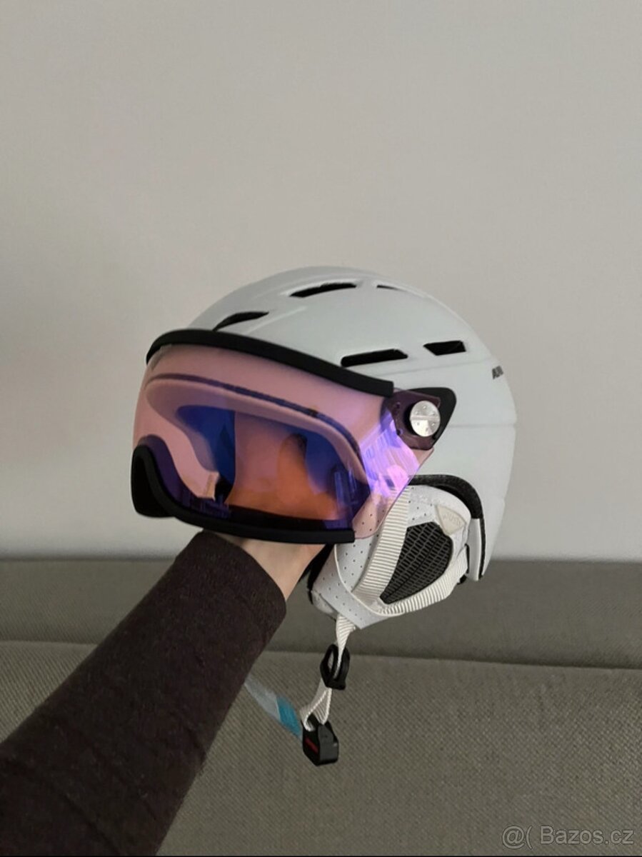 Dámská lyžařská helma Alpina Nová 52-56