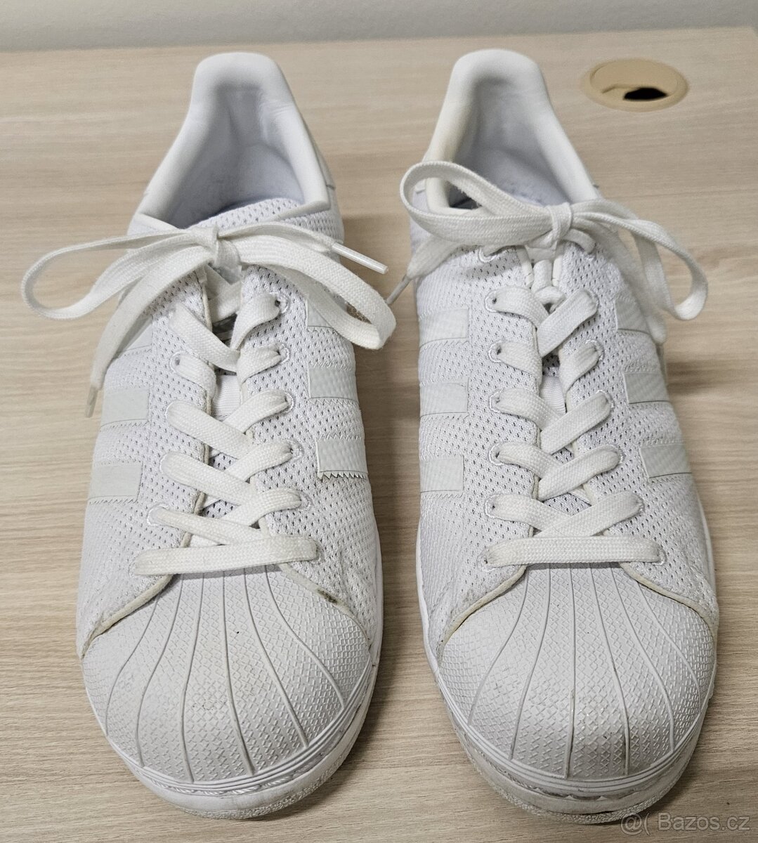Prodám bílé tenisky Adidas, velikost 44=9 1/2