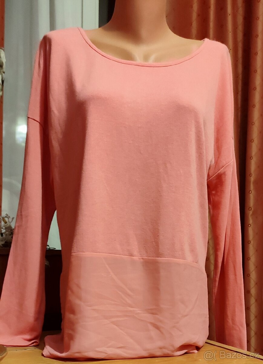 Dámský svetřík Mystic