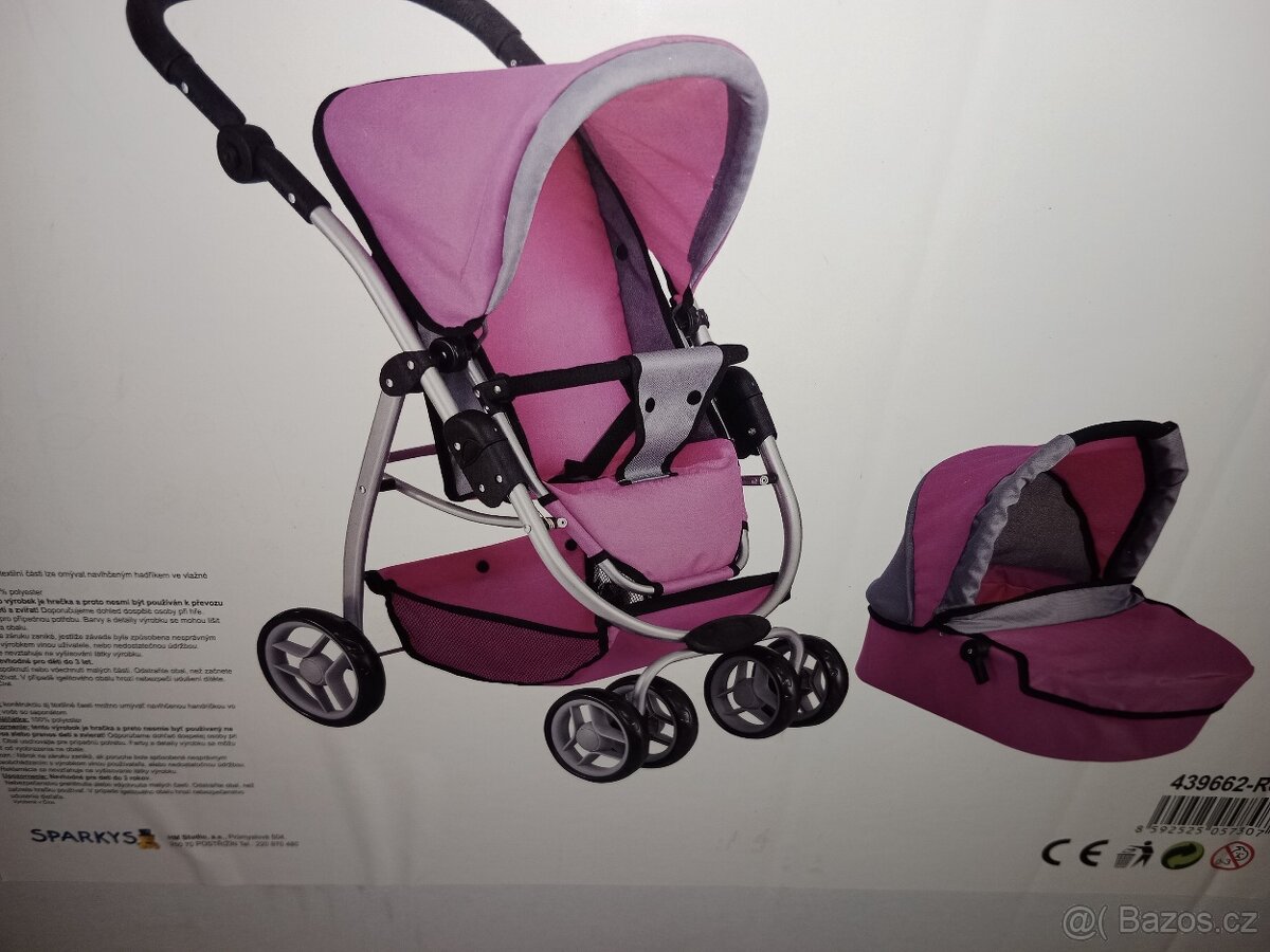 Kočárek pro panenky