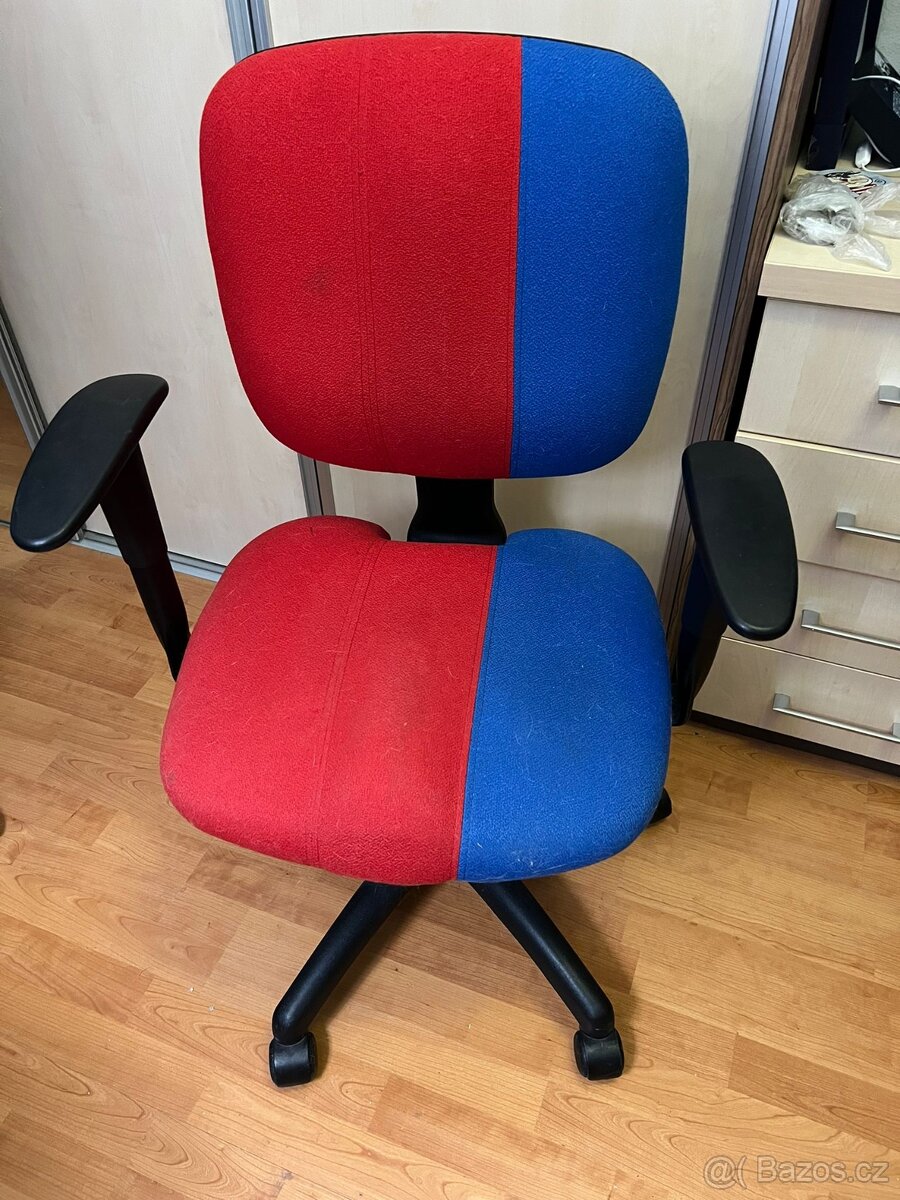 Dětská otočná ergonomická židle Therapia Mini s područkami