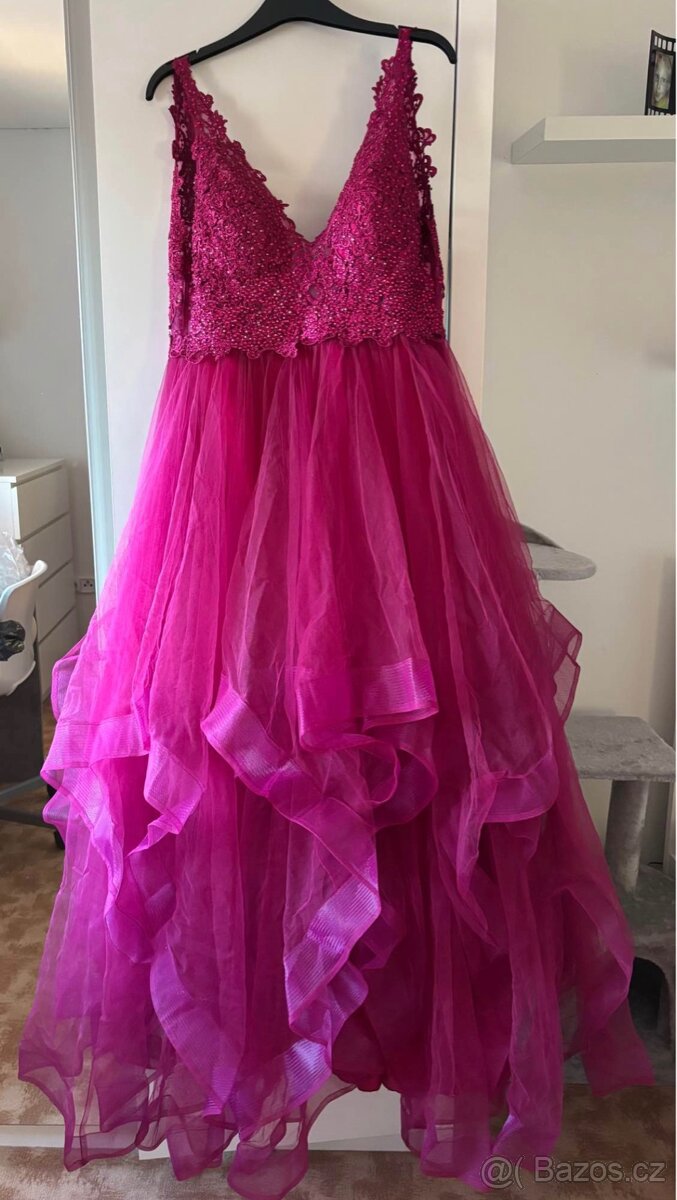 Plesové šaty + šátek