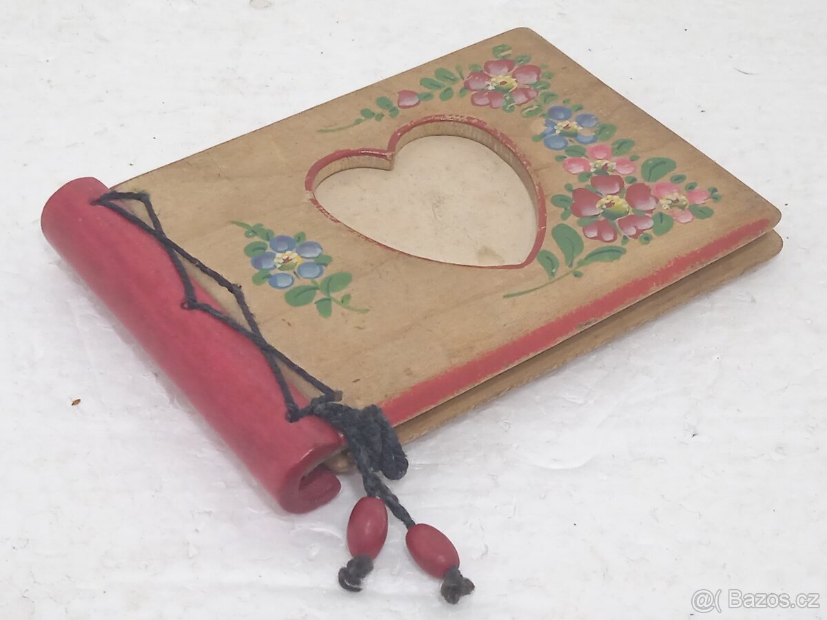 Retro starý dřevěný zápisník 11x7,5cm