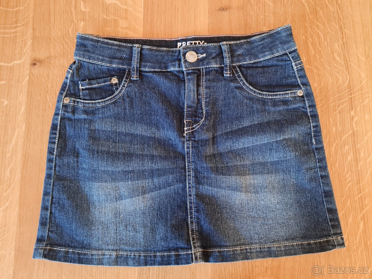 Dívčí riflová sukně vel.134