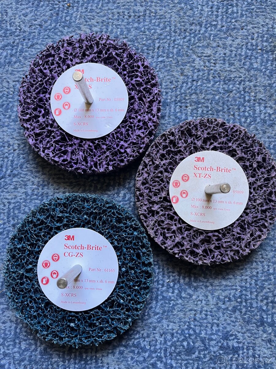 Prodám 3 stopkové kotouče 3M Scotch-Brite