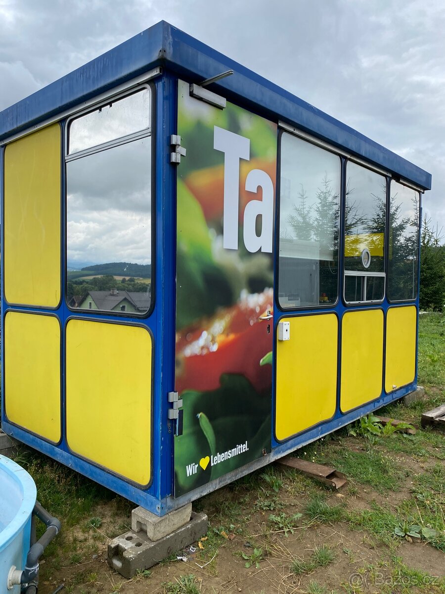 Trafika, prodejni stanek tabak , obcerstveni 4,7x2,2m