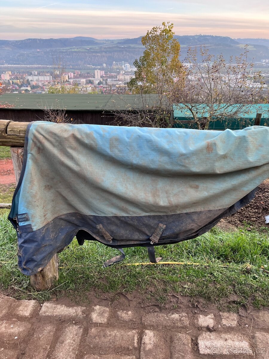 Prodám deku Horseware amigo hero 140 cm