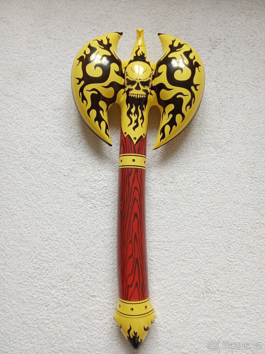 Prodám nafukovací sekeru, míč, košík, vaničku, čelenku ....