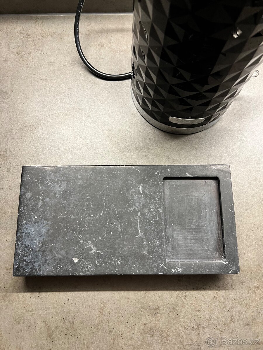 mravorový podnos viceúčelový h&m