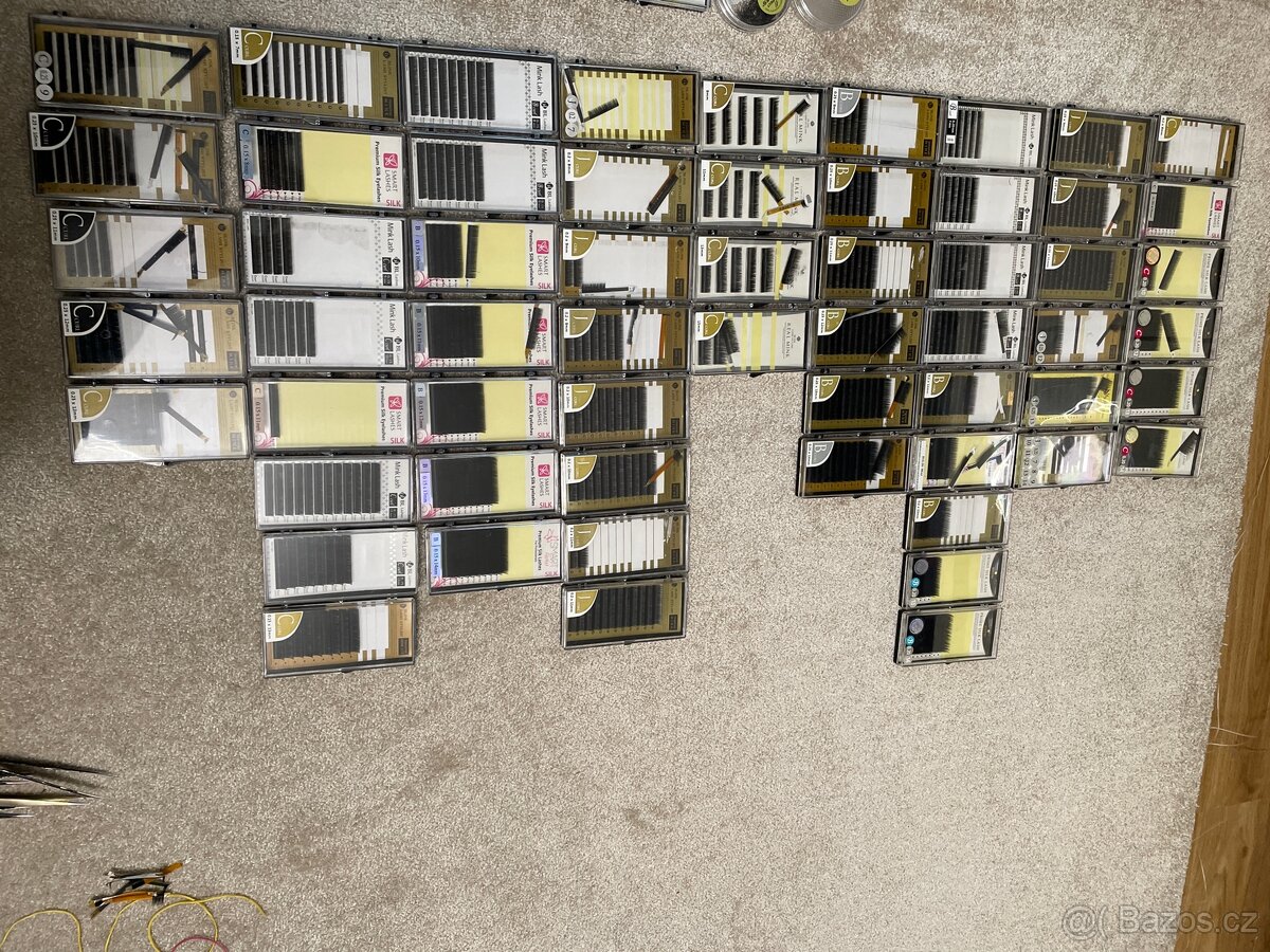 Prodej příslušenství k prodlužovàní řas