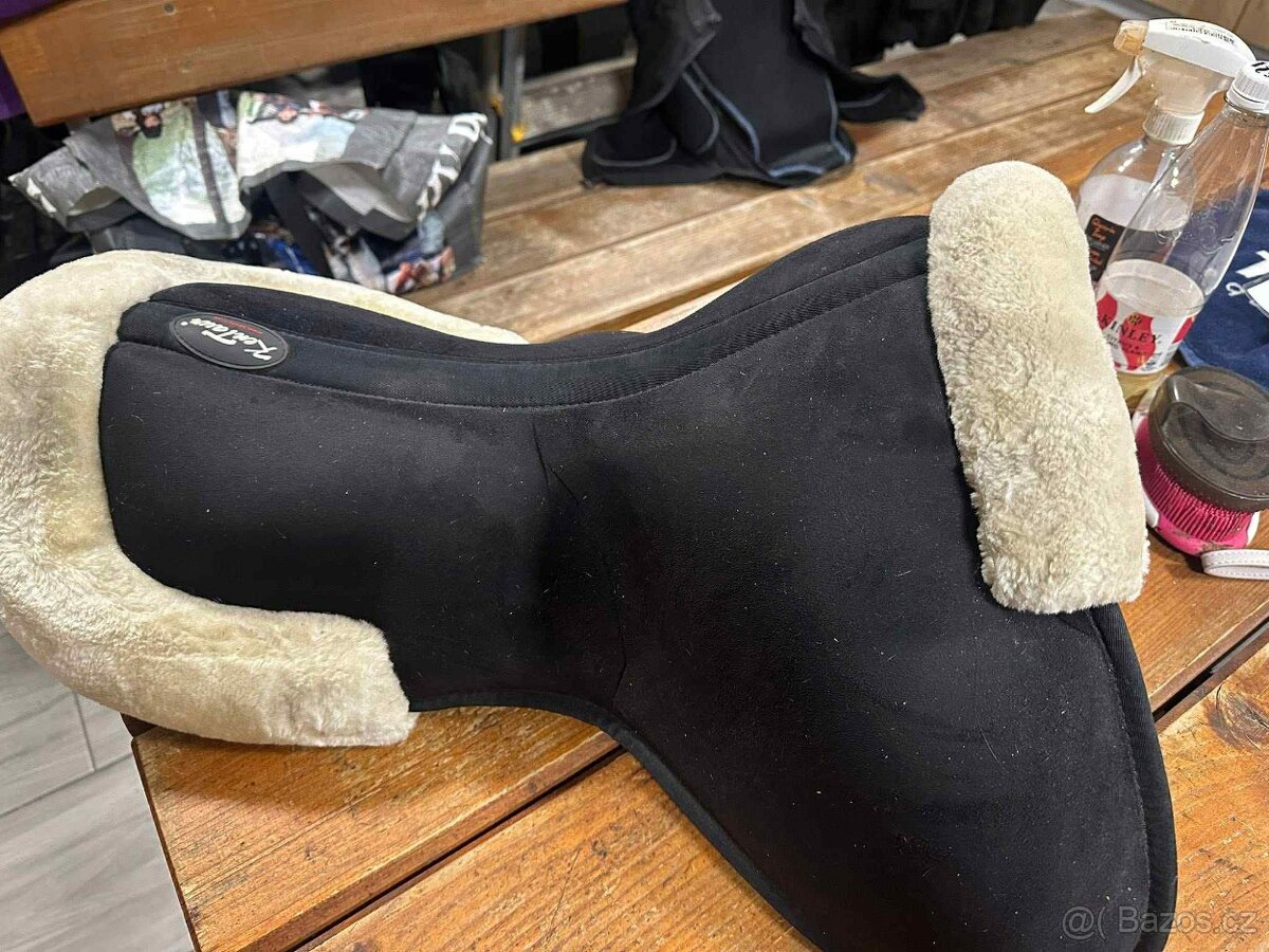 Korekční dečka pod sedlo Kentaur Memory Foam