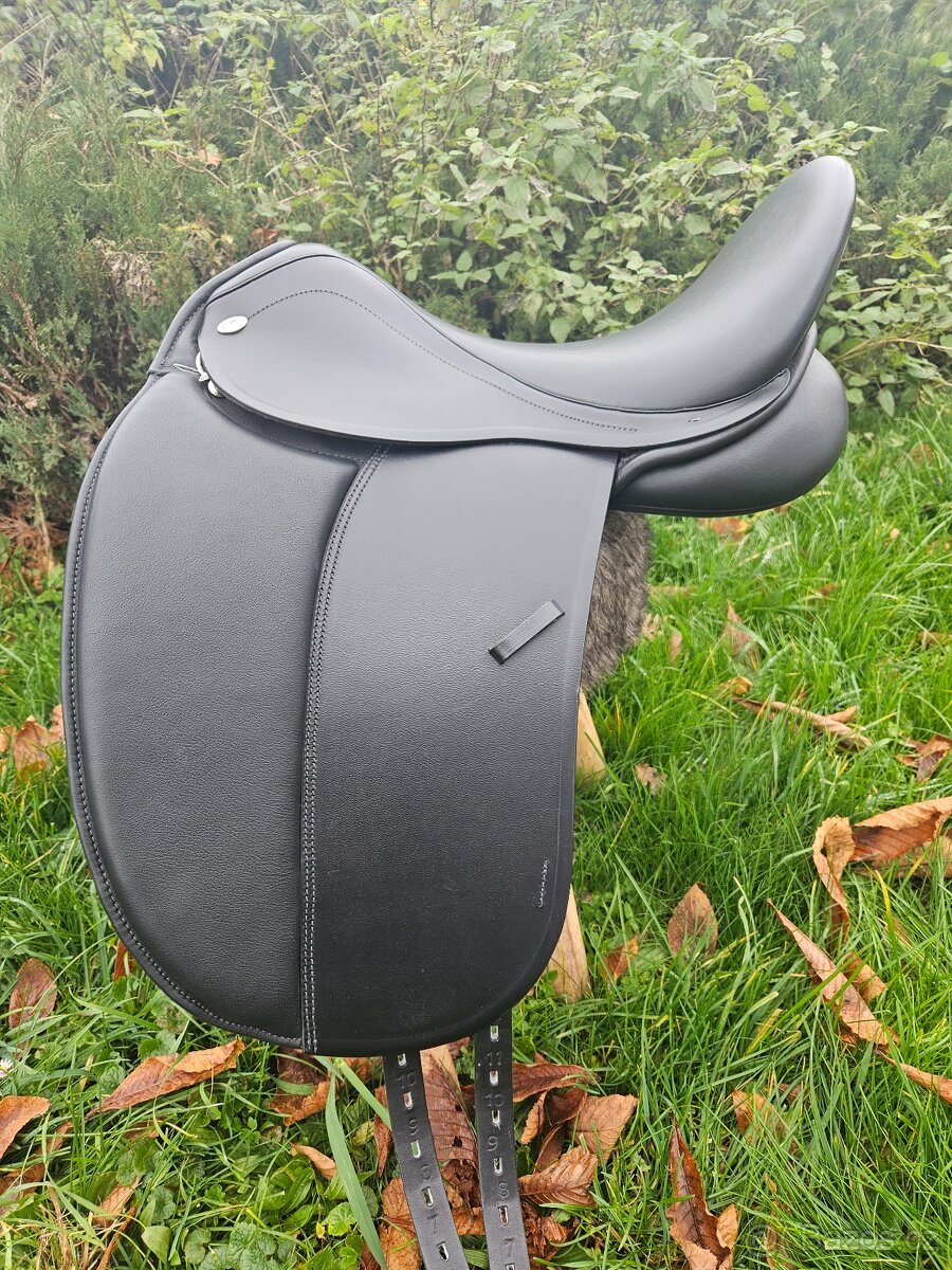 Drezurní sedlo Kentaur Medea