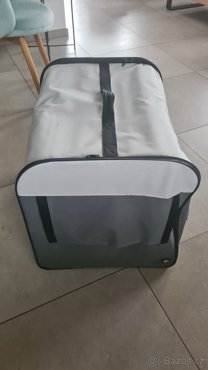 Skládací psí boudička