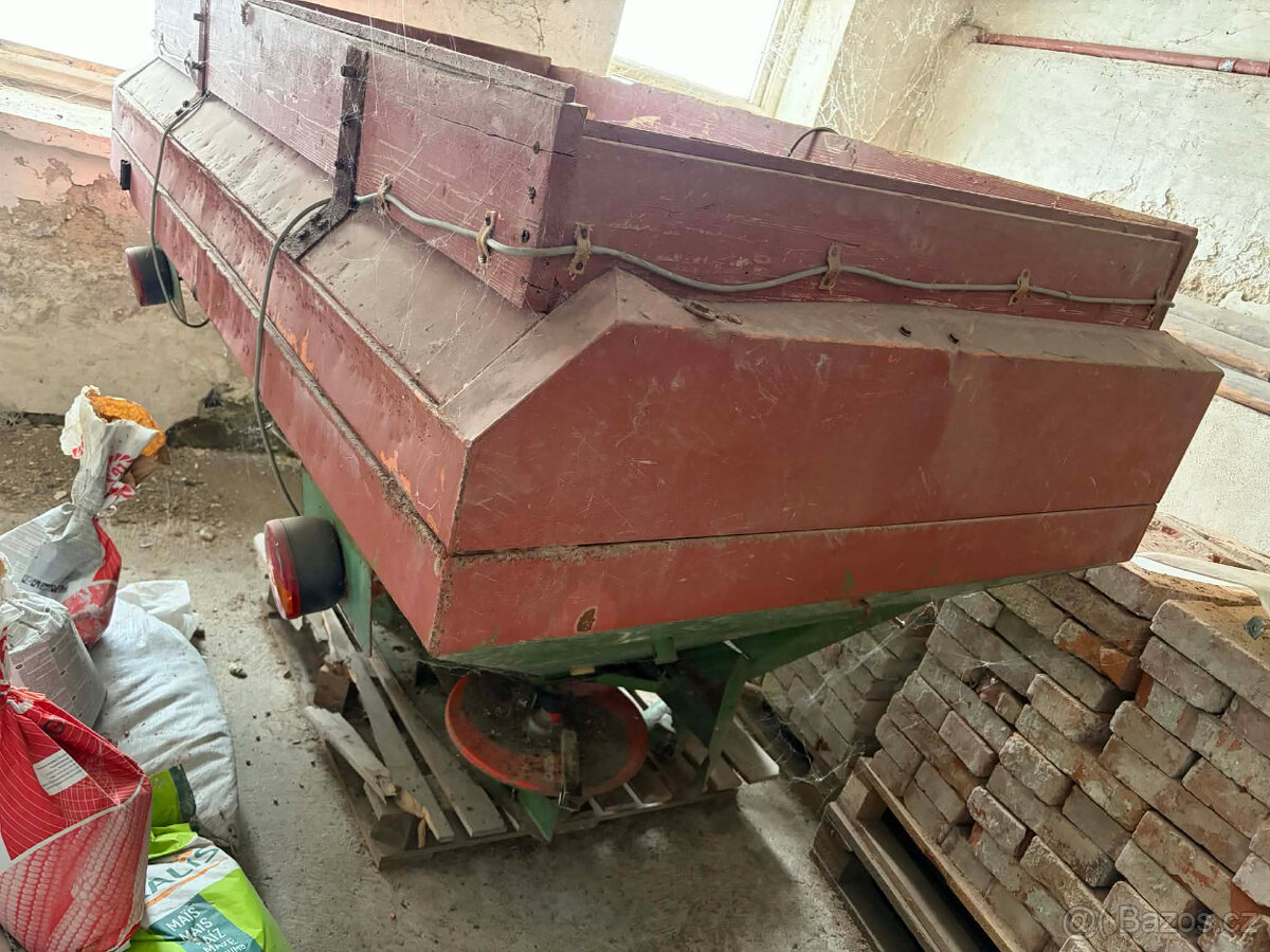 Rozmetadlo Amazone ZA-U