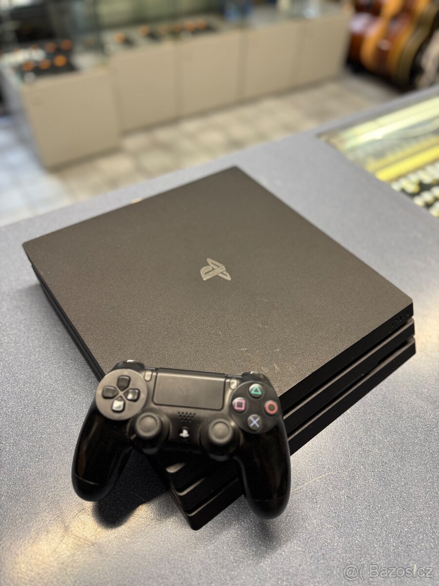 PlayStation 4 PRO