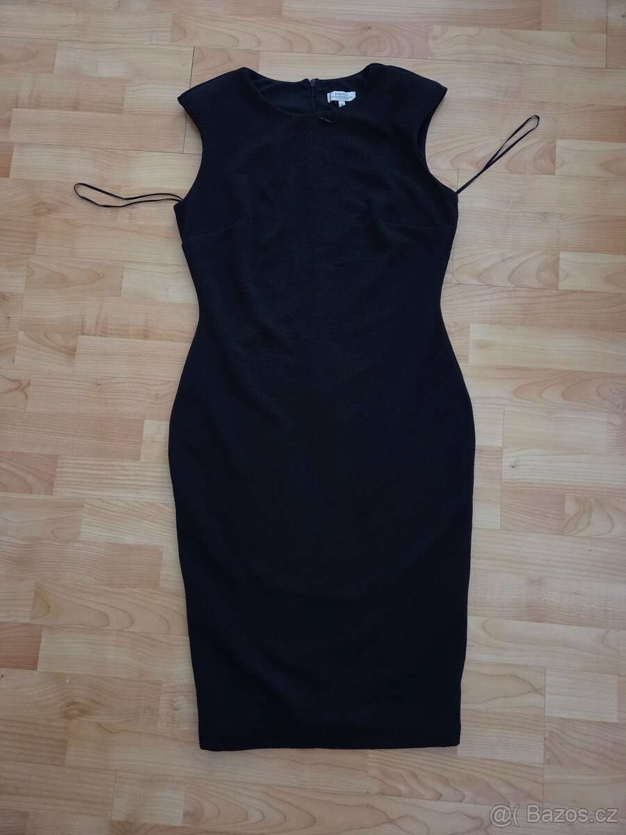 Dámské pouzdrové šaty černé