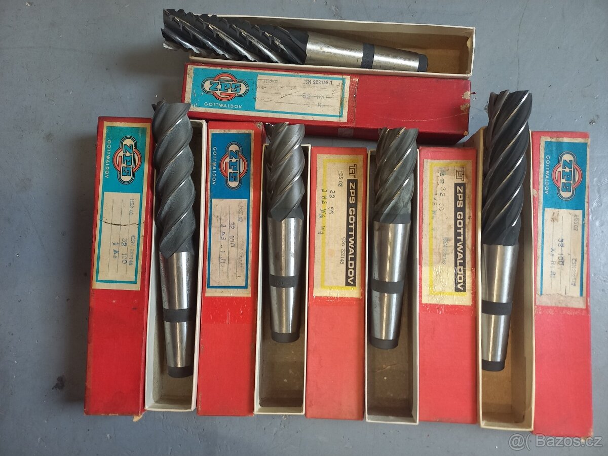 fréza válcová čelní pr.32 s kuželem