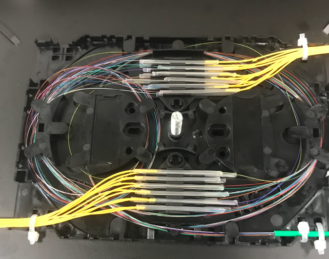 svařování optických kabelů