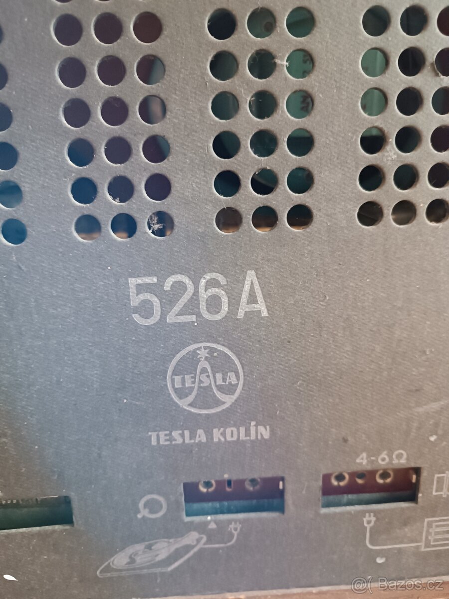 Rádio TESLA 526A