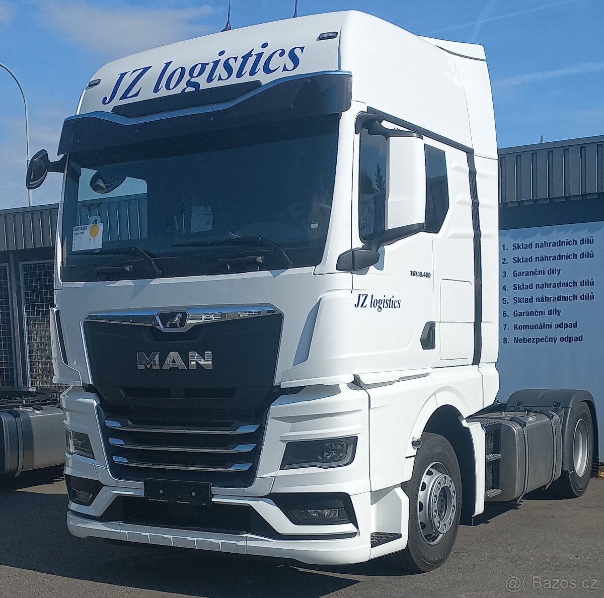 Přijmeme řidiče/řidičku na MKD -plat 65000,-kč-volné víkendy