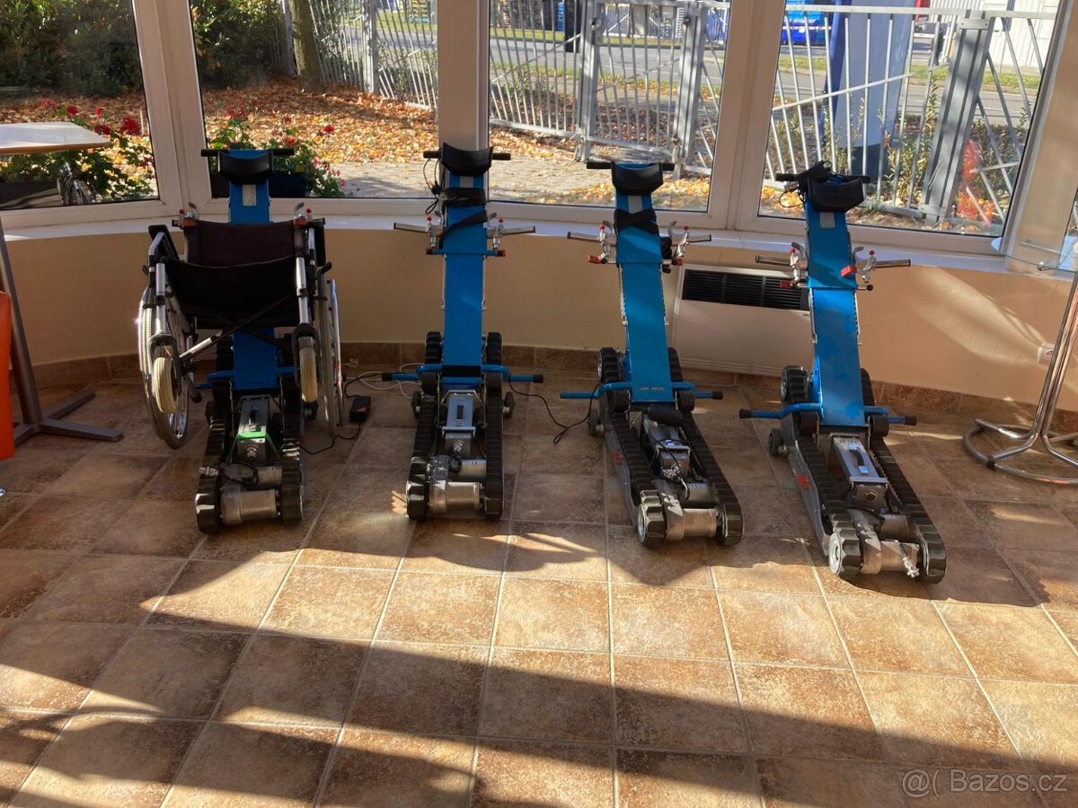 Pásový schodolez STAIR AID SA-2